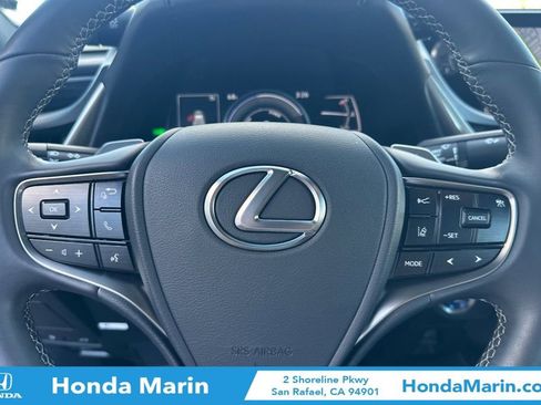 Used 2021 Lexus ES 300h w/ Premium Package image 28