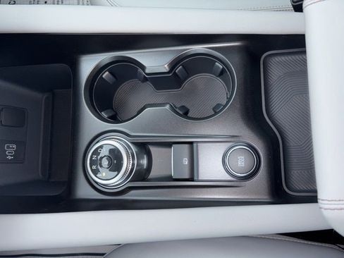 New 2026 Ford Explorer Active w/ Active Comfort Package image 29