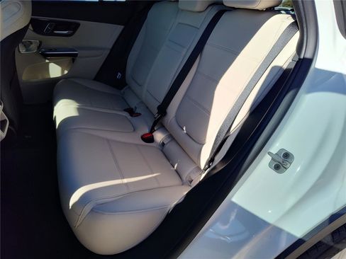 New 2026 Mercedes-Benz GLC 300 image 13