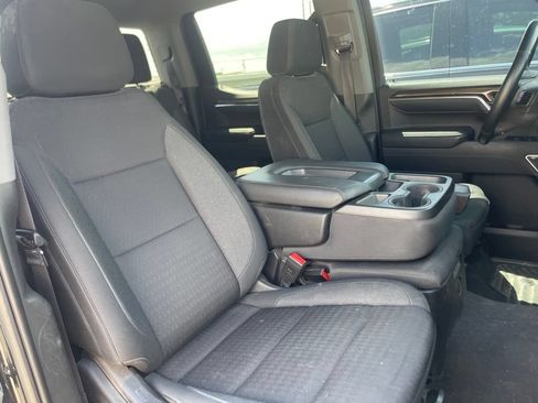 Used 2023 Chevrolet Silverado 1500 LT AWD/4WD image 18