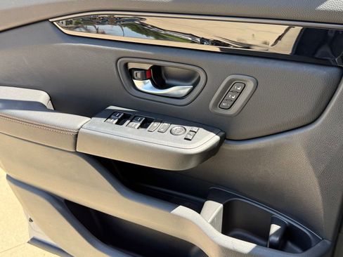 Certified 2026 Honda Pilot TrailSport image 30