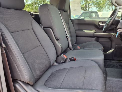 Used 2019 Chevrolet Silverado 1500 W/T w/ WT Convenience Package AWD/4WD image 5