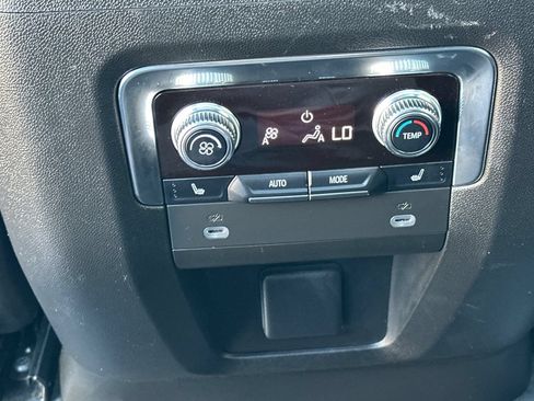 Certified 2023 GMC Yukon XL Denali AWD/4WD image 15