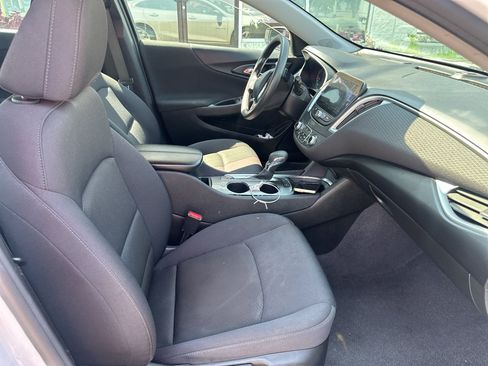Used 2024 Chevrolet Malibu LT FWD image 10