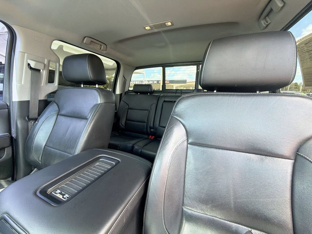Used 2017 Chevrolet Silverado 1500 LTZ Z71 w/ LPO, Black Pack AWD/4WD image 26