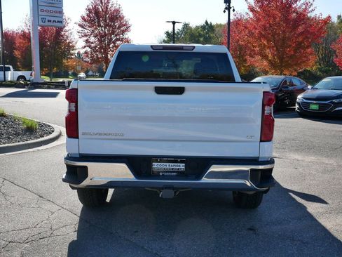 Used 2019 Chevrolet Silverado 1500 LT image 38