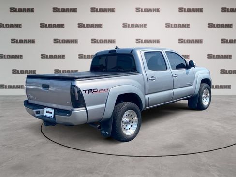 Used 2014 Toyota Tacoma 4x4 Double Cab w/ TRD Sport Package image 5