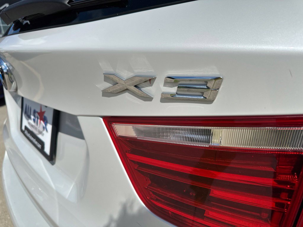 Used 2016 BMW X3 xDrive28i AWD/4WD image 9