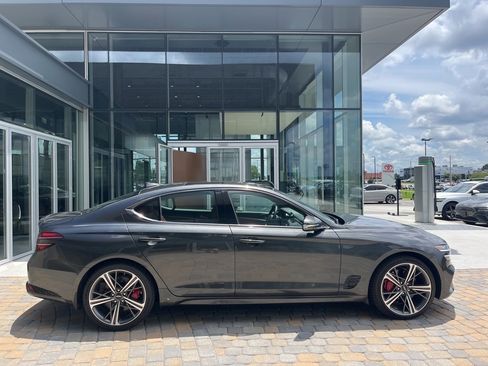 Used 2025 Genesis G70 3.3T Advanced image 4