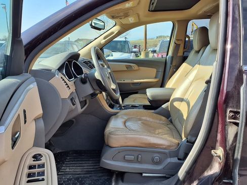 Used 2009 Chevrolet Traverse LT image 13