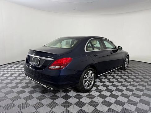 Used 2018 Mercedes-Benz C 300 4MATIC Sedan image 11