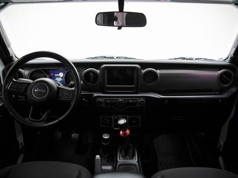 Used 2018 Jeep Wrangler Unlimited Sport S image 26