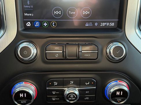 Used 2021 GMC Sierra 1500 Elevation image 10