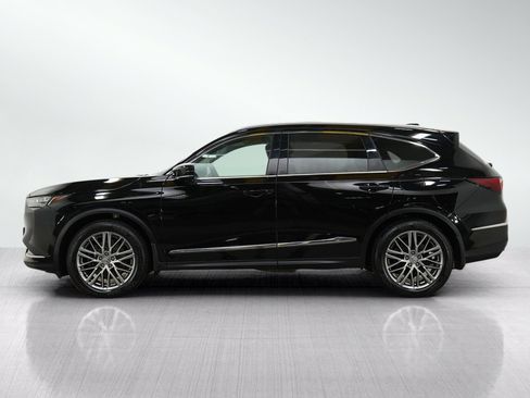 Used 2022 Acura MDX SH-AWD w/ Advance Package image 2