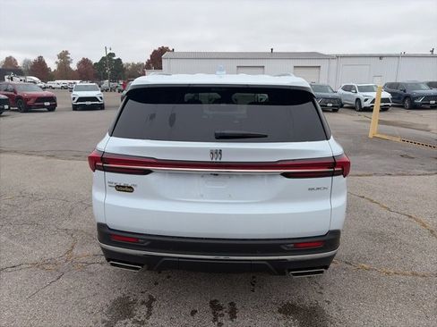 New 2026 Buick Enclave Preferred image 5