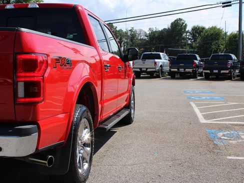 Used 2018 Ford F150 Lariat w/ Equipment Group 502A Luxury AWD/4WD image 36