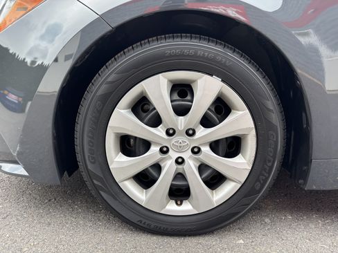 Certified 2024 Toyota Corolla LE FWD image 11