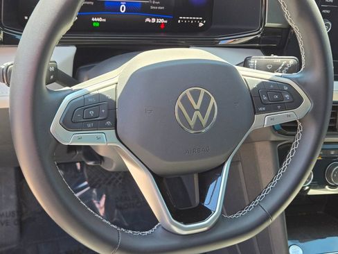 Used 2025 Volkswagen Taos S FWD image 16