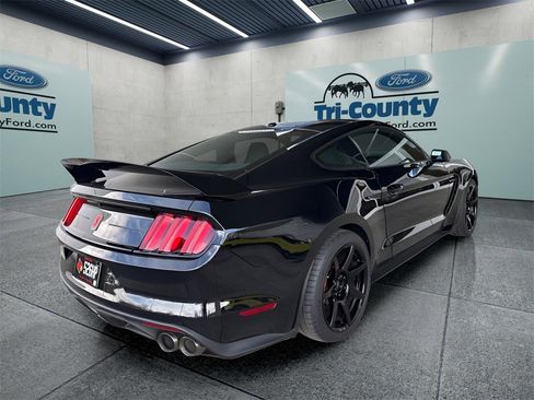 Used 2019 Ford Mustang Shelby GT350R w/ GT350R Equipment Group 920A image 6