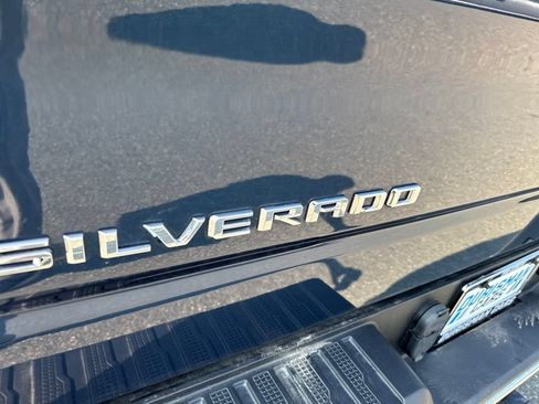 Used 2019 Chevrolet Silverado 1500 LT w/ All-Star Edition AWD/4WD image 9