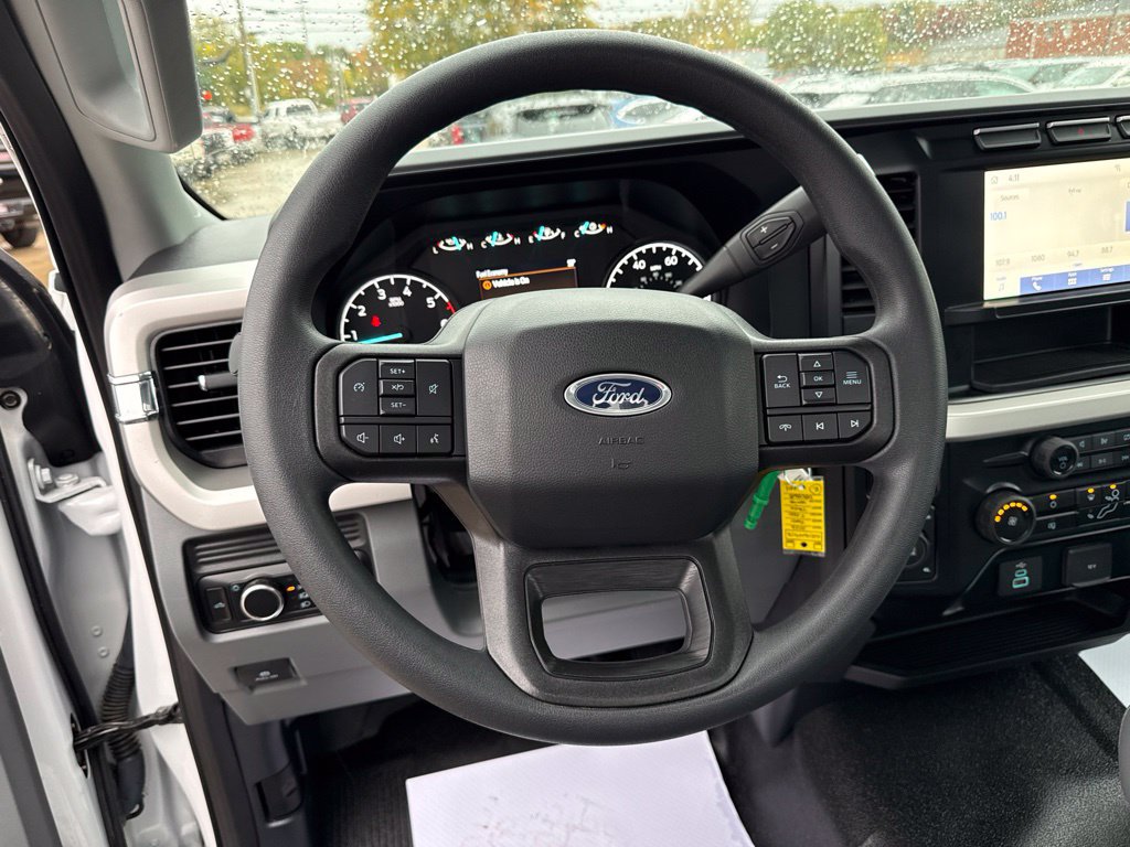 Used 2023 Ford F250 XL w/ Snow Plow Prep Package AWD/4WD image 25