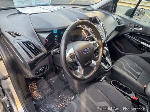Used 2017 Ford Transit Connect XLT image 10