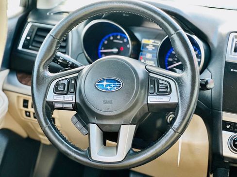 Used 2015 Subaru Outback 2.5i Limited image 8