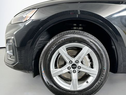 Used 2023 Audi Q5 2.0T Premium w/ Convenience Package image 11