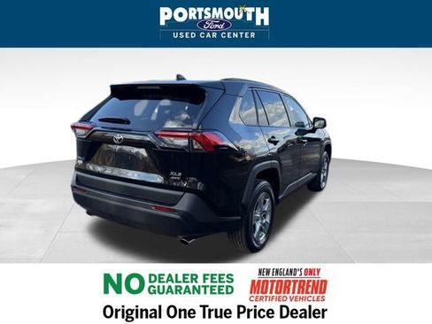 Used 2024 Toyota RAV4 XLE image 24