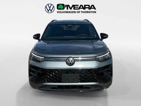 New 2026 Volkswagen Tiguan SE R-Line AWD/4WD image 8