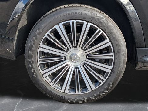 Used 2021 Mercedes-Benz Maybach GLS 600 Maybach GLS 600 image 36