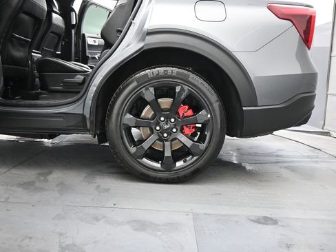 Certified 2022 Ford Explorer ST w/ Equipment Group 401A image 23