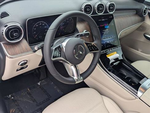 New 2026 Mercedes-Benz GLC 300 image 3