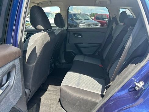 Used 2023 Nissan Rogue SV AWD/4WD image 18