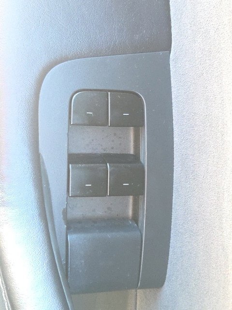 Used 2021 Tesla Model Y Long Range AWD/4WD image 23