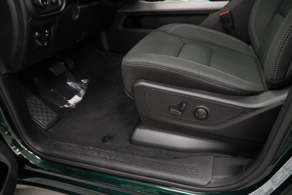 New 2026 RAM 1500 Big Horn AWD/4WD image 27