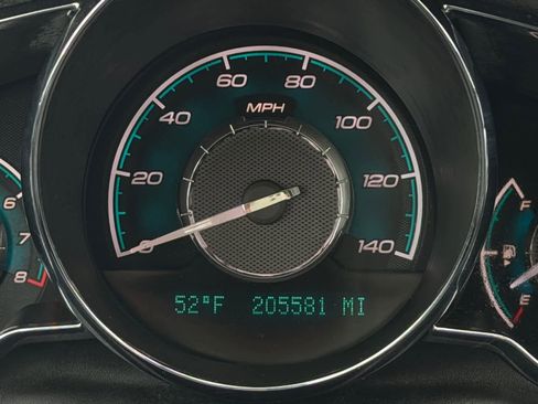 Used 2010 Chevrolet Malibu LT image 19