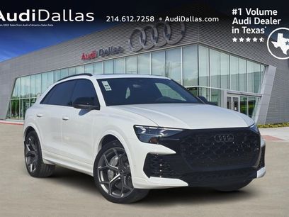 New 2025 Audi RS Q8 performance