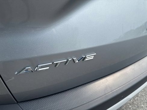 Used 2023 Ford Escape Active w/ Tech Pack #1 AWD/4WD image 8