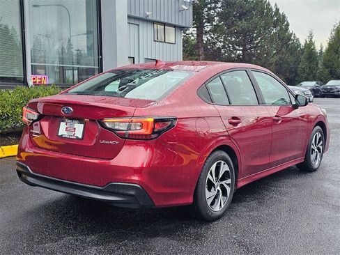Used 2025 Subaru Legacy Premium image 7