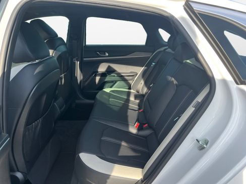 Used 2025 Kia K5 GT-Line w/ GT-Line Premium Package image 16