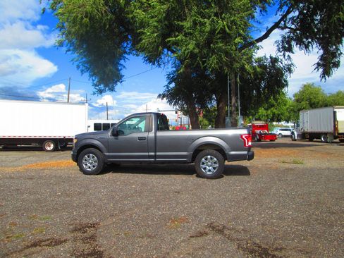 Used 2016 Ford F150 XL w/ Equipment Group 101A Mid image 5