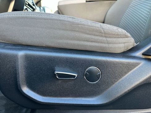 Used 2015 Ford F150 XLT w/ Equipment Group 301A Mid image 26