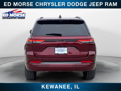 New 2026 Jeep Grand Cherokee Limited AWD/4WD image 4