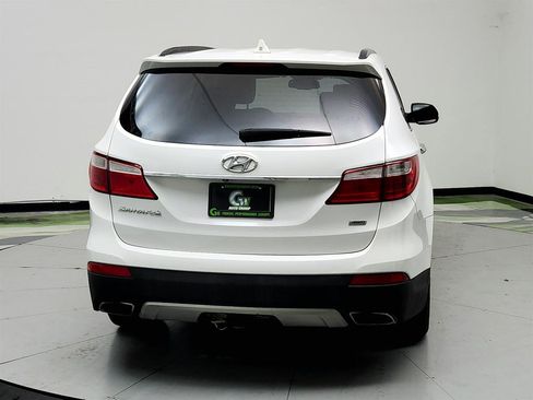 Used 2016 Hyundai Santa Fe SE AWD/4WD image 6