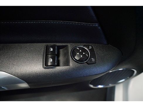 Used 2018 Ford Mustang GT Premium image 15