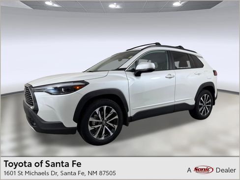 Certified 2024 Toyota Corolla Cross XLE w/ Convenience Package image 1