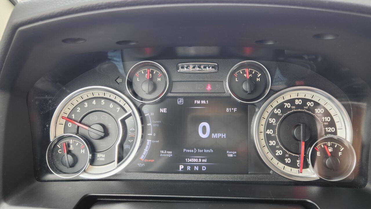 Used 2017 RAM 1500 Laramie AWD/4WD image 27