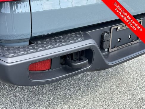 New 2025 Jeep Gladiator Sport image 29