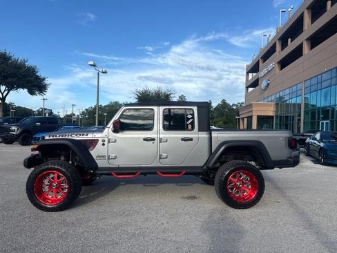Used 2021 Jeep Gladiator Rubicon AWD/4WD image 2